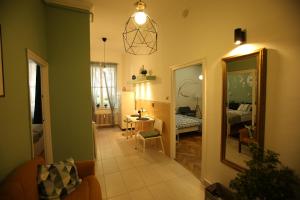 Castle Courtyard Hideaway 1013 Budapest, 59 Attila út kép - 2