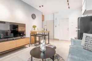 Eldhús eða eldhúskrókur á Sea U Jerusalem Mahane Yehuda Apartment Hotel