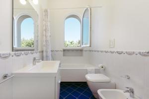 Phòng tắm tại Villa Lo Pozzo, Anacapri +90 ảnh