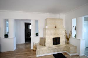 A seating area at Best Apartman Lelle