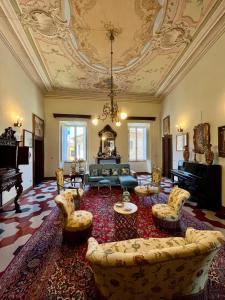 A seating area at B&B 'Degli Artisti'