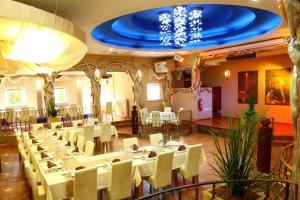 En restaurant eller et spisested på Terme Paradiso - Hotel Paradiso