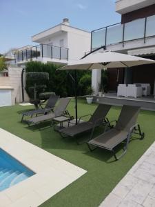 Bazén v ubytování Calle Malta 19 Villa nebo v jeho okolí