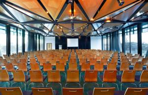 
Zona business o sala conferenze di Novotel Auckland Airport
