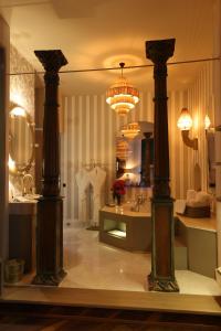 A bathroom at La Capria Suite Hotel Alacati