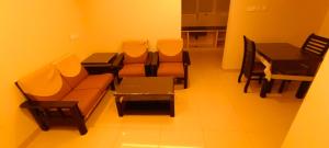 Posezení v ubytování Hotel Rhythm Grand Suite