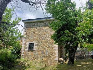 Fotografie z fotogalerie ubytování Agradable casa con chimenea, en zona tranquila de Sanabria v destinaci Barrio de Lomba
