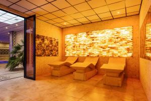 Gallery image of Aqua Spa Hotel Zlatograd in Zlatograd +60 photos