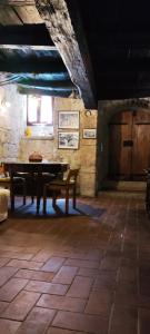 Fotografie z fotogalerie ubytování LA CHASCONA DI FARNESE casa di tufo nel borgo v destinaci Farnese