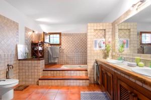Koupelna v ubytování Villa Cana Clara