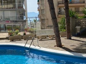 The swimming pool at or close to Sunset chill out