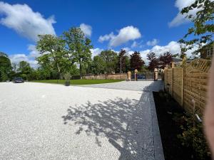 Fotografie z fotogalerie ubytování Beautiful 4-Bed Villa in Glasgow v destinaci Glasgow