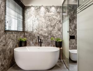 Baðherbergi á Albi Boutique Hotel - Traveler's Choice 2024