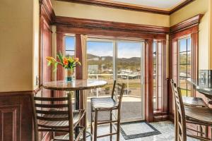 Φωτογραφία από το άλμπουμ του Oceanfront Seascape σε Rockaway Beach +35 φωτογραφίες