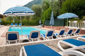 Bazén v ubytování Hotel Garden nebo v jeho okolí