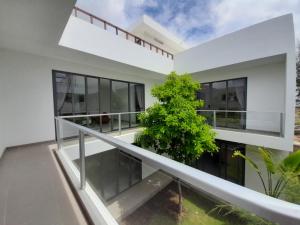 Foto da galeria de Villa Zenna Long Hải - Mimosa 611 View Biển em Long Hai