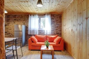 Posedenie v ubytovaní Terezina wood house