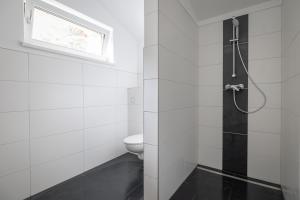 Koupelna v ubytování Luxalps- Turrach Alm Chalets Nr 1-4 Grünsee- Sauna- Skifahren- Wandern- Natur