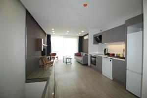 Kuchyň nebo kuchyňský kout v ubytování A'la Grand Residence