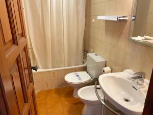 Koupelna v ubytování Wonderful Apartment with Outstanding Views - Calella de Palfrugell