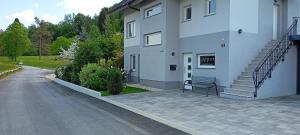 Budova, kde se apartmán nachází