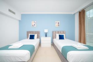 Fotografie z fotogalerie ubytování ALH Vacay - 2 Bedrooms with Beach Access in JBR v Dubaji