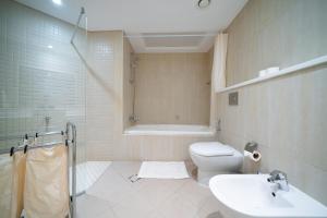 Fotografie z fotogalerie ubytování ALH Vacay - 2 Bedrooms with Beach Access in JBR v Dubaji