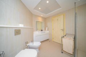 Fotografie z fotogalerie ubytování ALH Vacay - 2 Bedrooms with Beach Access in JBR v Dubaji