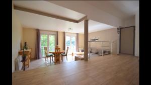 Posezení v ubytování Gite moderne proche de Kaysersberg av jacuzzi privé