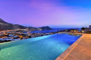 The swimming pool at or close to Luxury 5 bedroom villa with heated infinity pool & amazing sea views