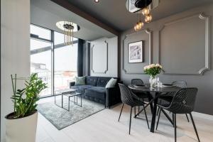 Posedenie v ubytovaní Q18 ApartHotel