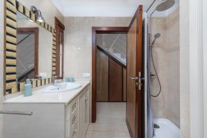 Ein Badezimmer in der Unterkunft MEDANO4YOU The Ocean House