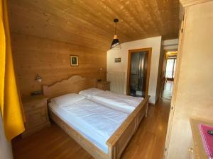 Posteľ alebo postele v izbe v ubytovaní Saskia Residence