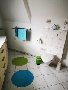 Een badkamer bij Weller's Ferienhaus in Klingenmünster