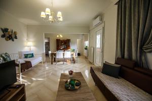 A seating area at Stefania's Home
