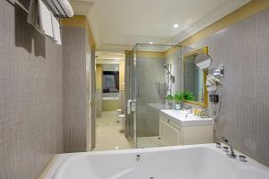 Koupelna v ubytování Kingston Suites Bangkok