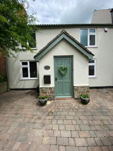 Hoone, kus puhkemaja asub