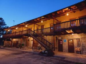 Fotografie z fotogalerie ubytování Apartamentos turísticos LAS CARBALLEDAS v destinaci Rabanal del Camino