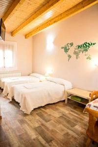 Fotografie z fotogalerie ubytování Apartamentos turísticos LAS CARBALLEDAS v destinaci Rabanal del Camino