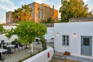 Gallery image of Mansion Dasi in Spetses