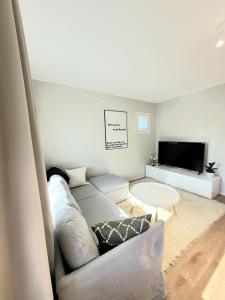 Gallery image of 2 bedroom, 60m2 apt in Espoo, own parking in Espoo