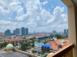 八打灵再也景观或在公寓看到的城市景观