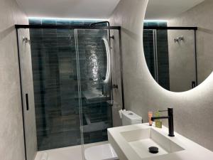 Koupelna v ubytování Hotel Noy