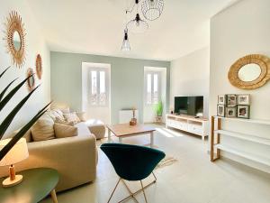 Фотография из галереи Montée fleurie в Ментоне