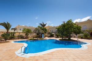 Bazén v ubytovaní Home2Book Stunning Sultan Casa Estrella, Wifi&Pool alebo v jeho blízkosti
