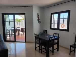 Gallery image of Villa Real Oliva in Corralejo