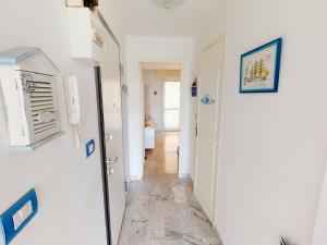 Fotografia z galérie ubytovania Agréable 2 pièces rénové avec balcon exposé sud - FR-1-196-302 v Mentone