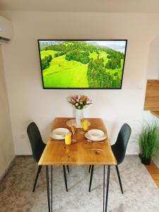 TV a/nebo společenská místnost v ubytování Apartmán u Ovečků - Nová Paka