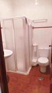 Ванна кімната в Hostal El Chiringuito