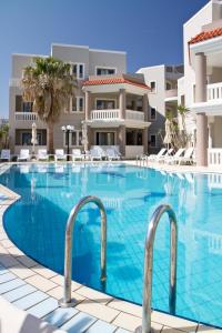 The swimming pool at or close to Stavroula Hotel Palace